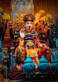quan-de-ngu-tuan-tranh